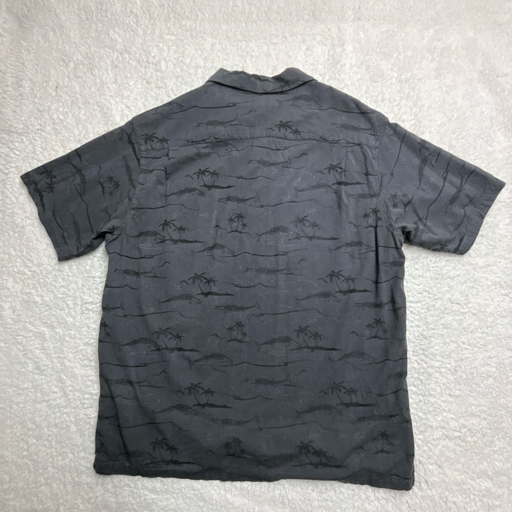 Columbia Men's River Lodge Gray Fish Print Short Sleeve Button-Up Shirt XL - Picture 6 of 7